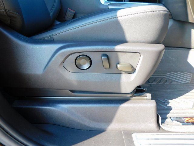 Used 2024 Chevrolet Silverado 1500 LTZ w/ LTZ Premium Package image 25