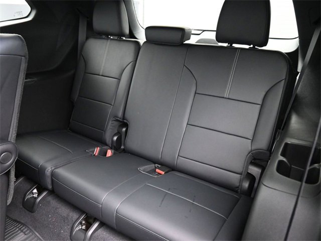 Used 2026 GMC Acadia Elevation w/ Elevation Premium Package AWD/4WD image 13