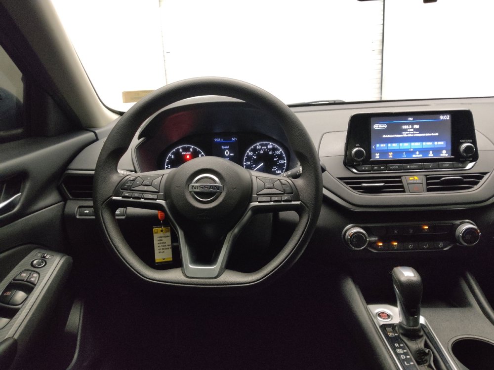 Used 2022 Nissan Altima 2.5 S image 22