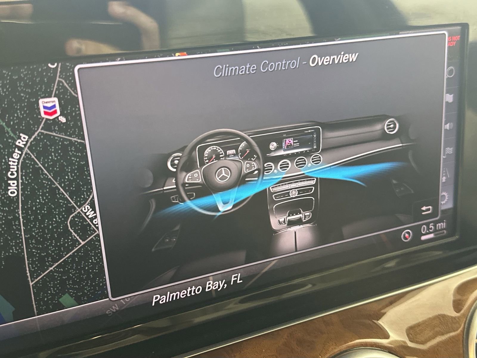 Used 2018 Mercedes-Benz E 300 image 19