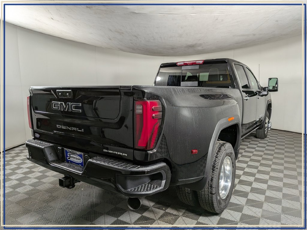 New 2026 GMC Sierra 3500 Denali Ultimate AWD/4WD image 7