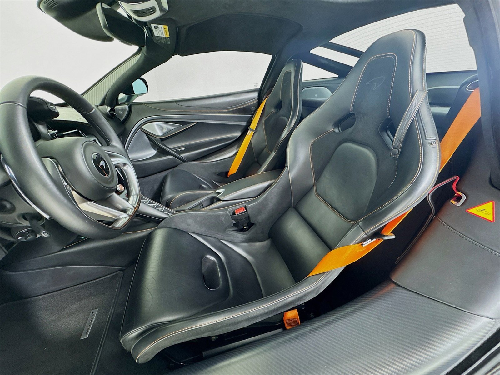 Used 2024 McLaren 750S image 19