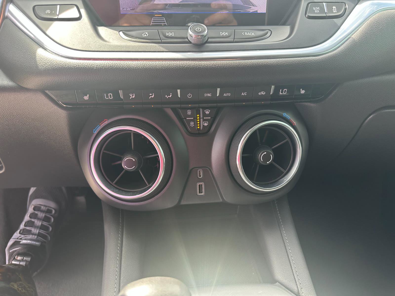 Used 2020 Chevrolet Blazer LT w/ LPO, Cargo Package image 14
