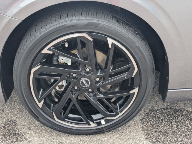 New 2026 Nissan Sentra SR w/ SR All Weather Package FWD image 10