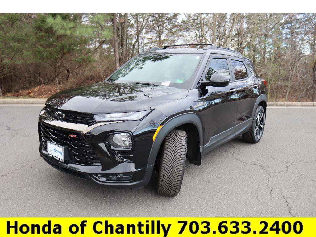Used 2022 Chevrolet TrailBlazer RS w/ Technology Package image 3