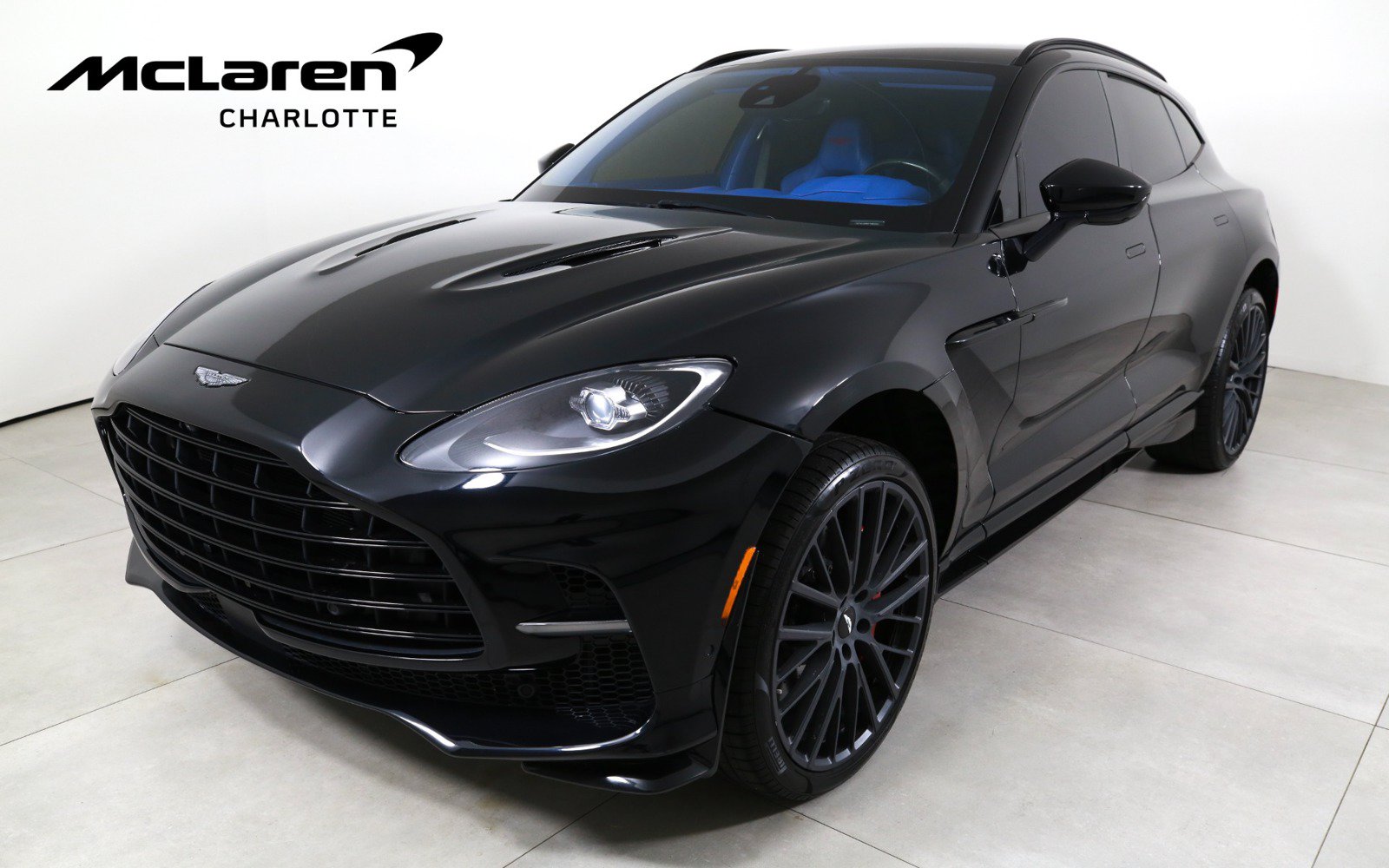 Used 2023 Aston Martin DBX 707 AWD/4WD image 1