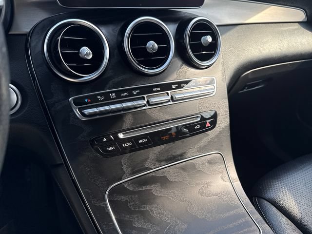 Used 2019 Mercedes-Benz GLC 300 4MATIC image 26