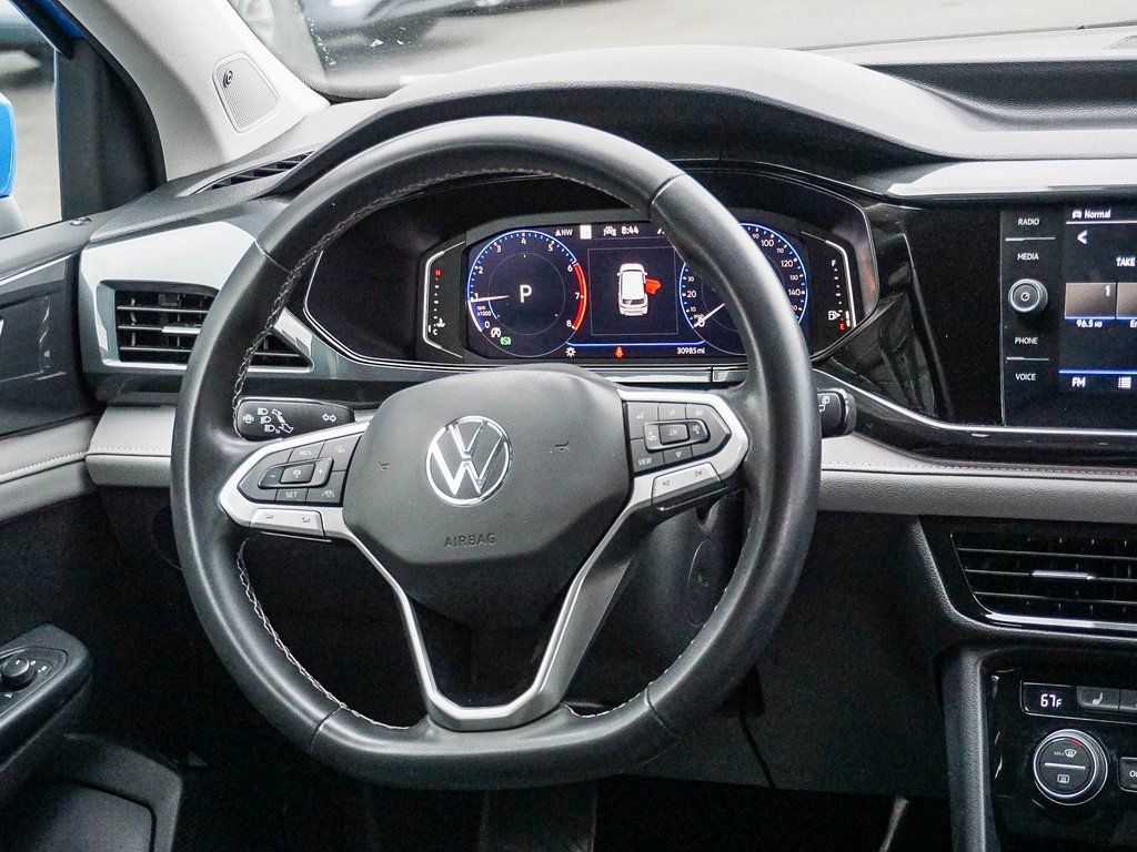 Used 2022 Volkswagen Taos SEL image 17