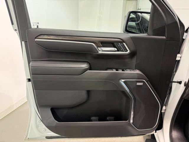 Certified 2022 GMC Sierra 1500 SLT w/ SLT Convenience Package AWD/4WD image 9