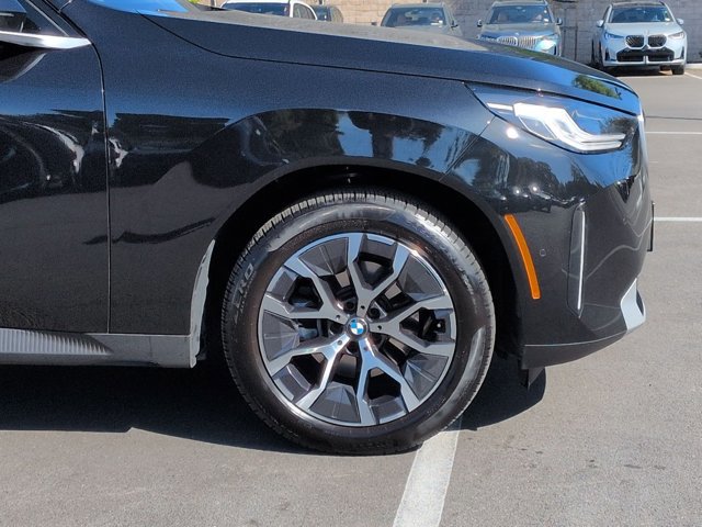 Used 2025 BMW X3 xDrive30i w/ Premium Package image 25