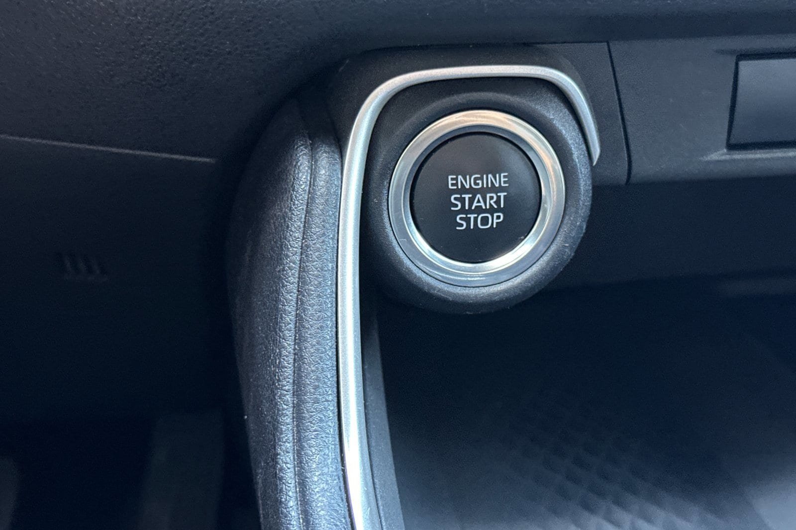 Certified 2025 Toyota Grand Highlander FWD image 23