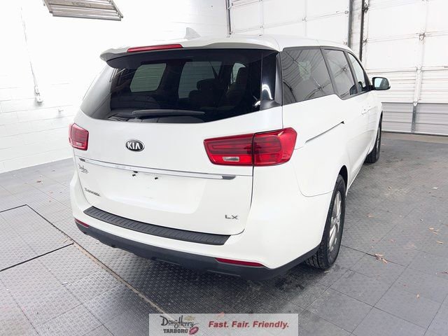 Used 2020 Kia Sedona LX image 8