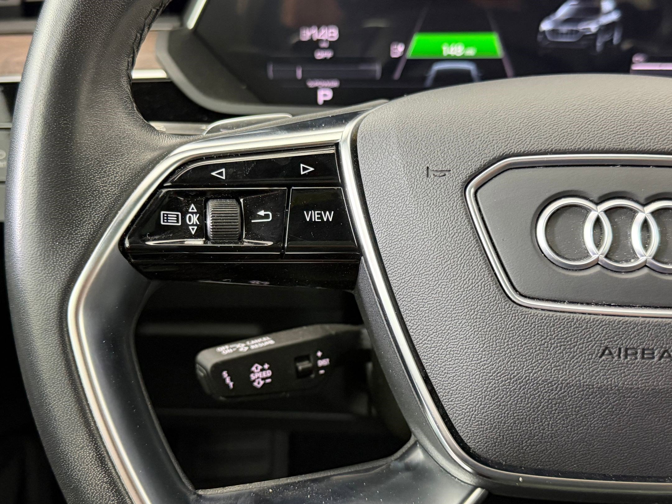 Certified 2022 Audi e-tron Premium Plus w/ Premium Plus Package AWD/4WD image 20