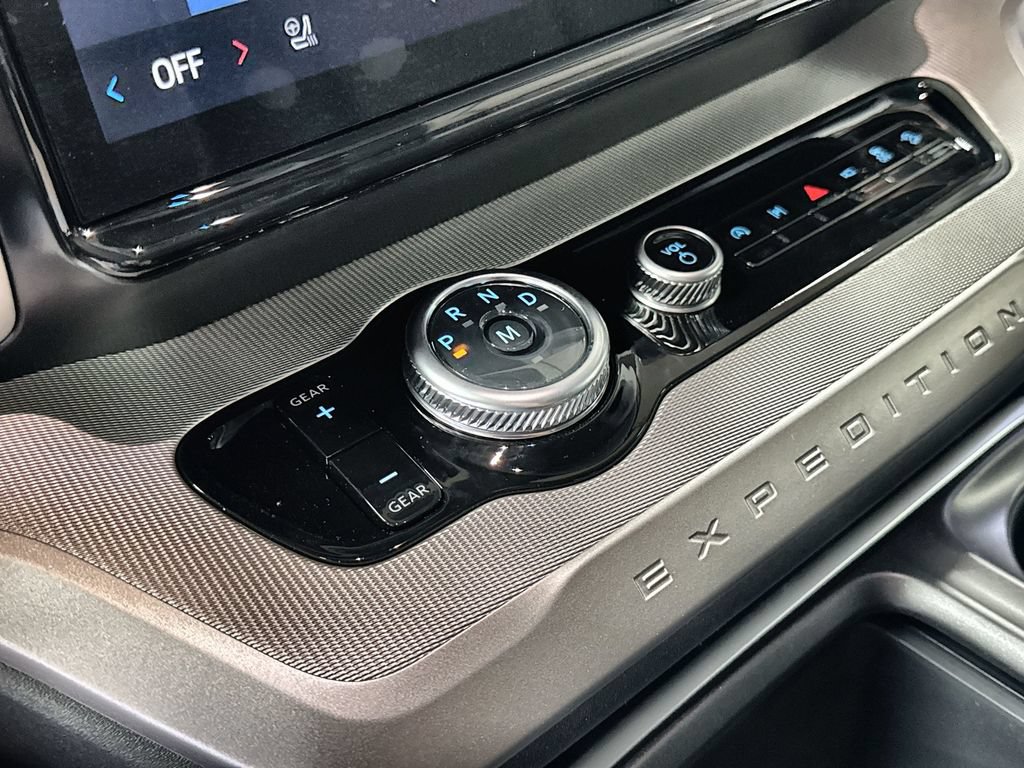 New 2026 Ford Expedition Active AWD/4WD image 23