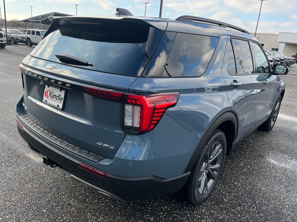 New 2026 Ford Explorer Active w/ Active Comfort Package image 24