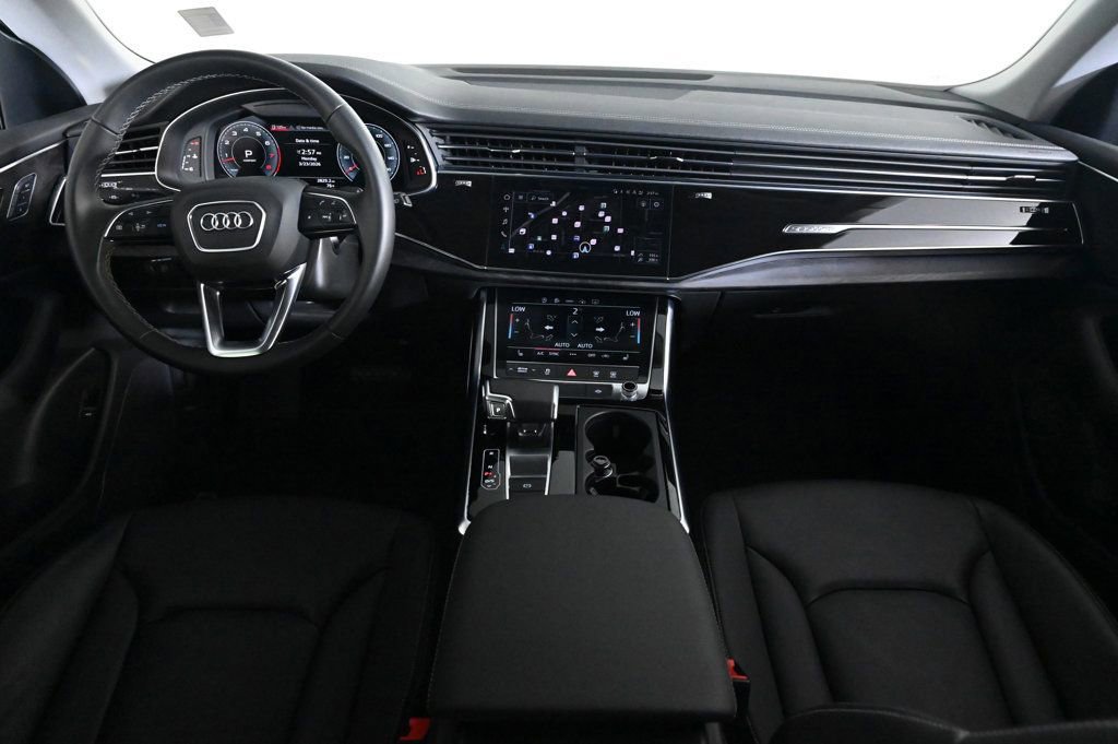 Used 2023 Audi Q8 Premium w/ Convenience Package image 9