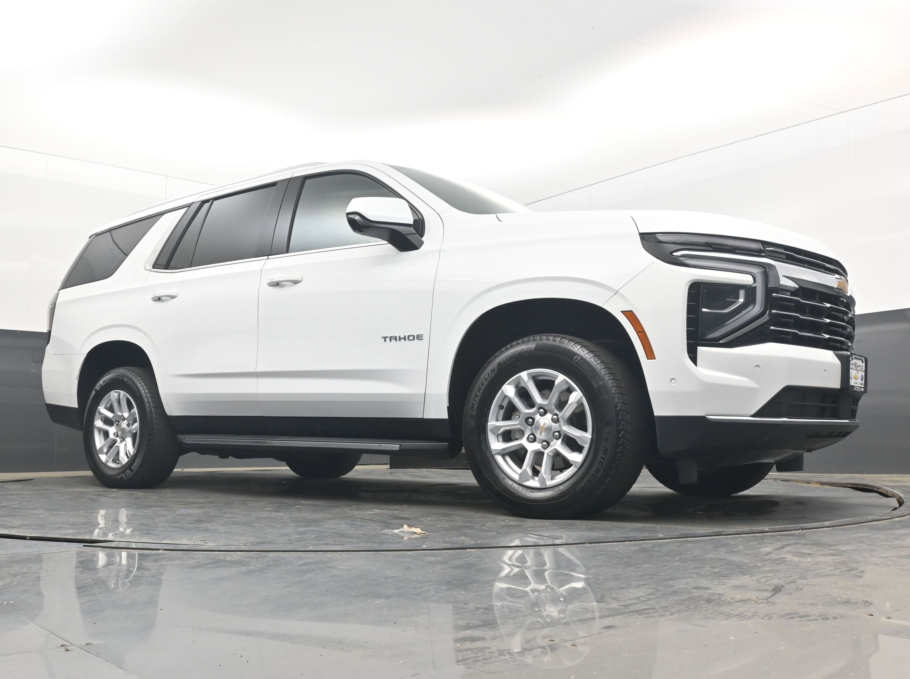 Certified 2025 Chevrolet Tahoe LT AWD/4WD image 23