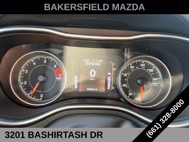 Used 2020 Jeep Cherokee Latitude Plus FWD image 15