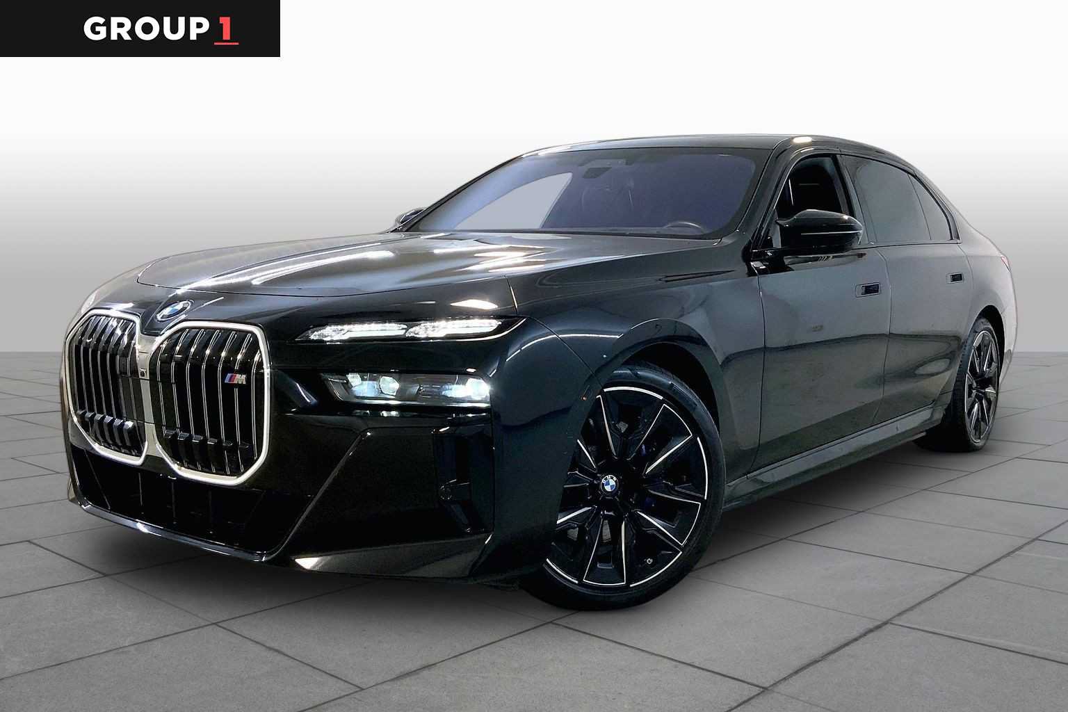 Used 2024 BMW i7 M70 AWD/4WD image 1