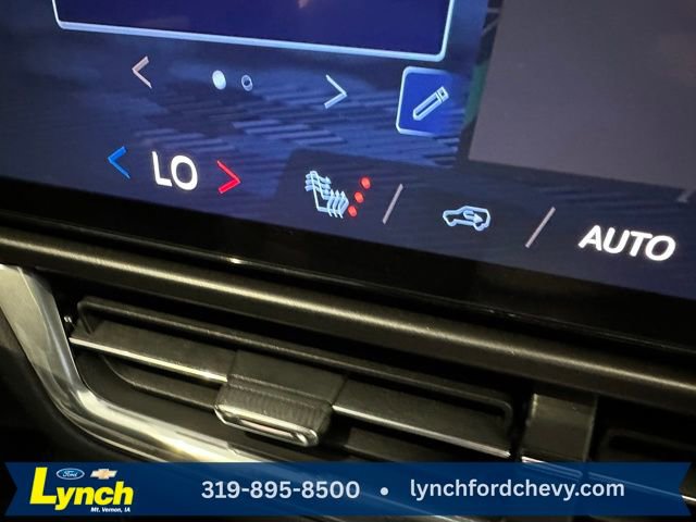 New 2026 Chevrolet Equinox EV LT w/ Comfort Package image 13