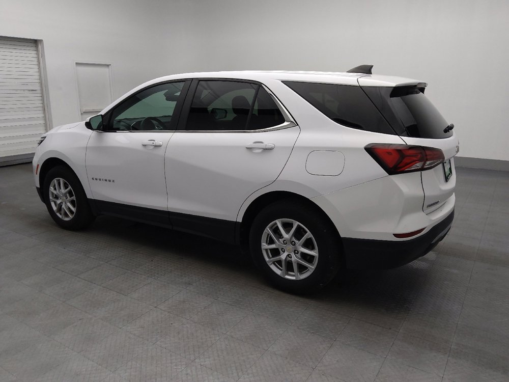 Used 2024 Chevrolet Equinox LT image 3