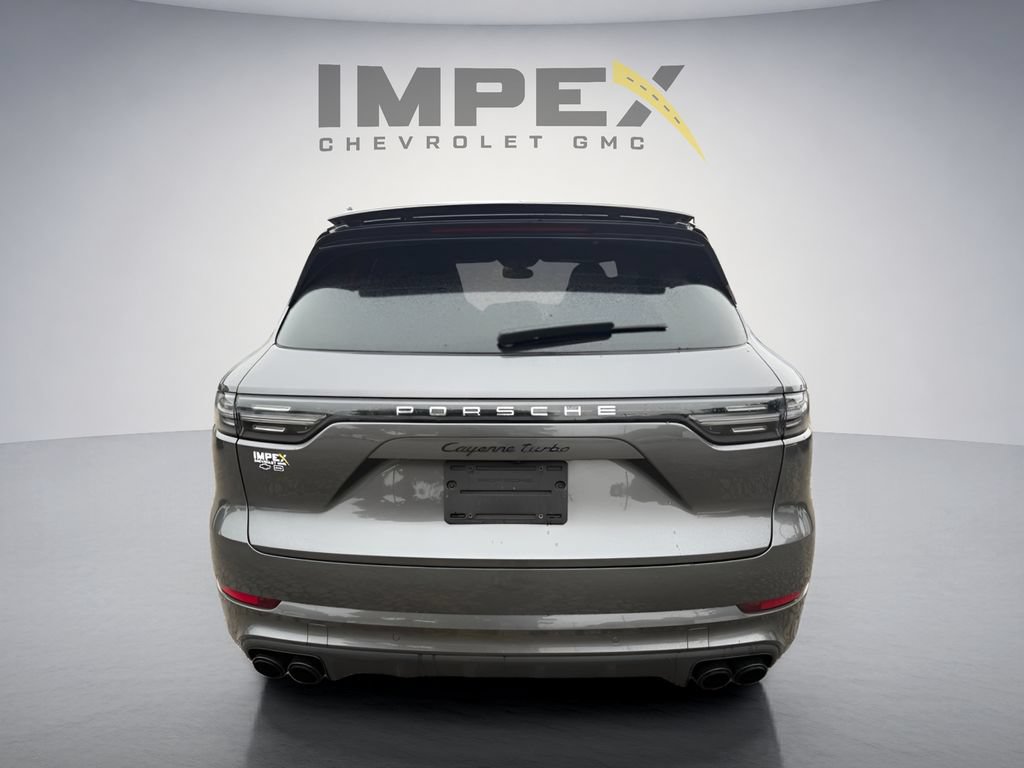 Used 2022 Porsche Cayenne Turbo AWD/4WD image 5