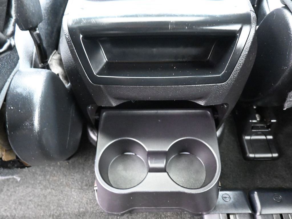 Used 2017 Toyota Sienna SE w/ SE Preferred Package image 32