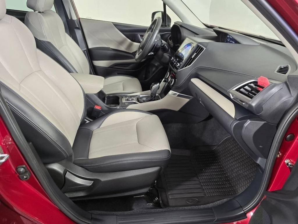 Used 2024 Subaru Forester Limited AWD/4WD image 11
