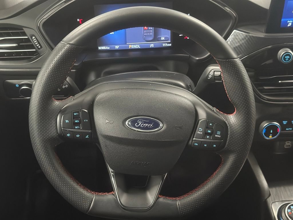 Certified 2025 Ford Escape ST-Line FWD image 5