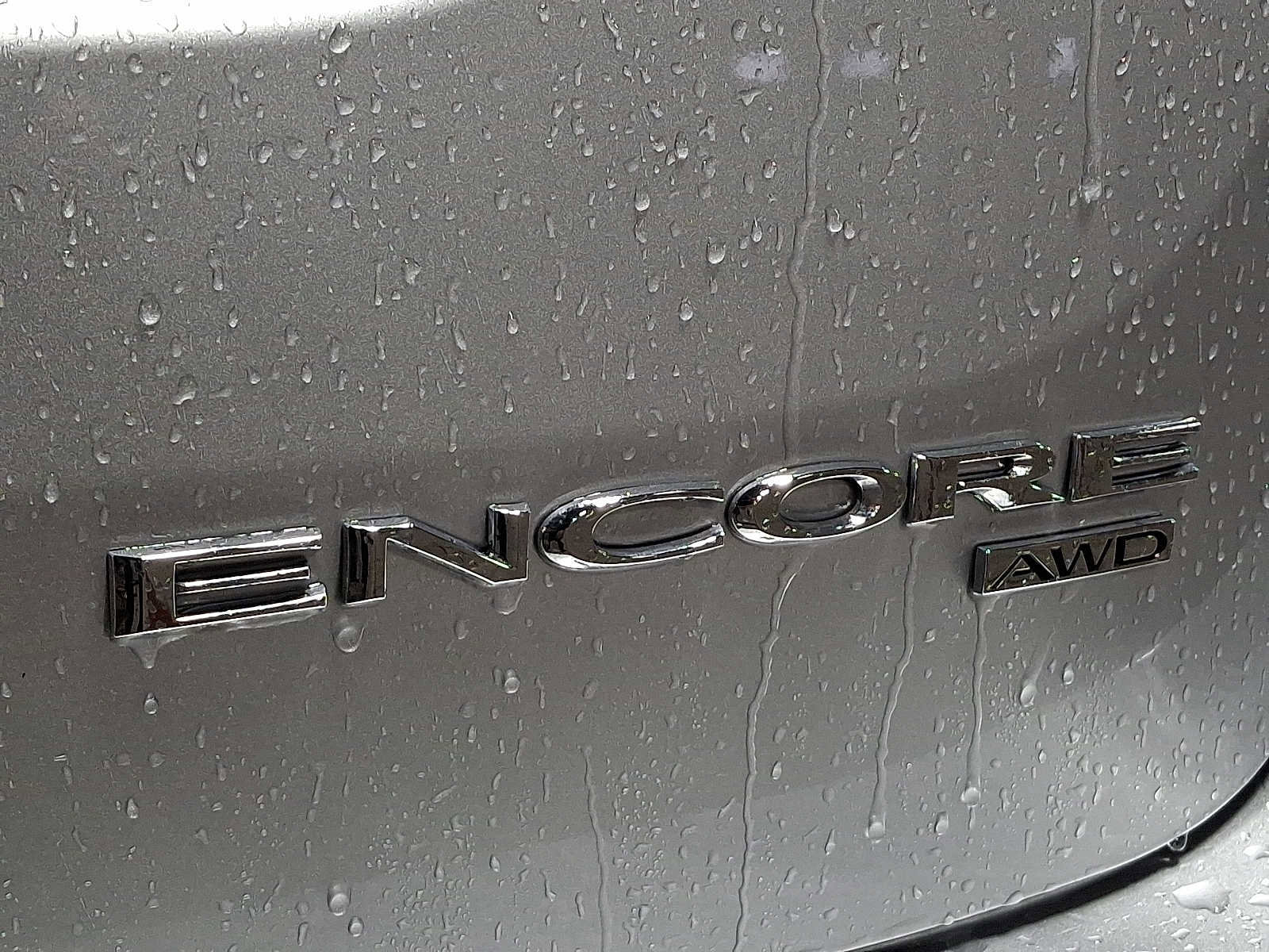 Used 2022 Buick Encore Preferred w/ Safety Package II image 31