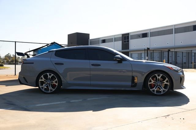 Used 2020 Kia Stinger GT1 image 18