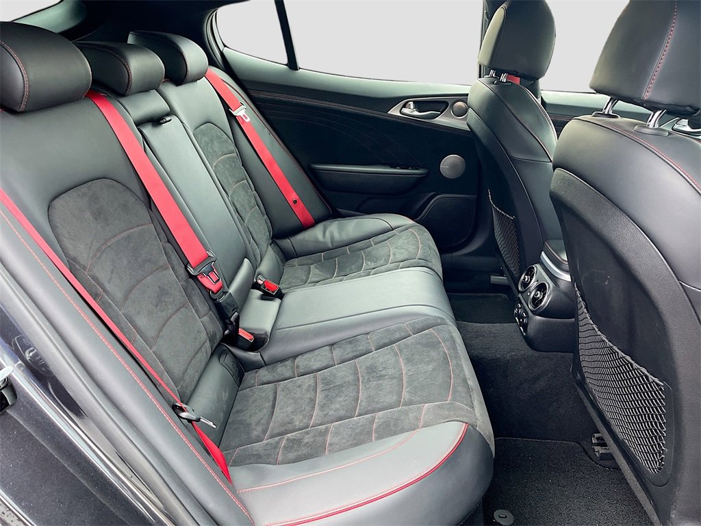 Used 2023 Kia Stinger GT2 image 27