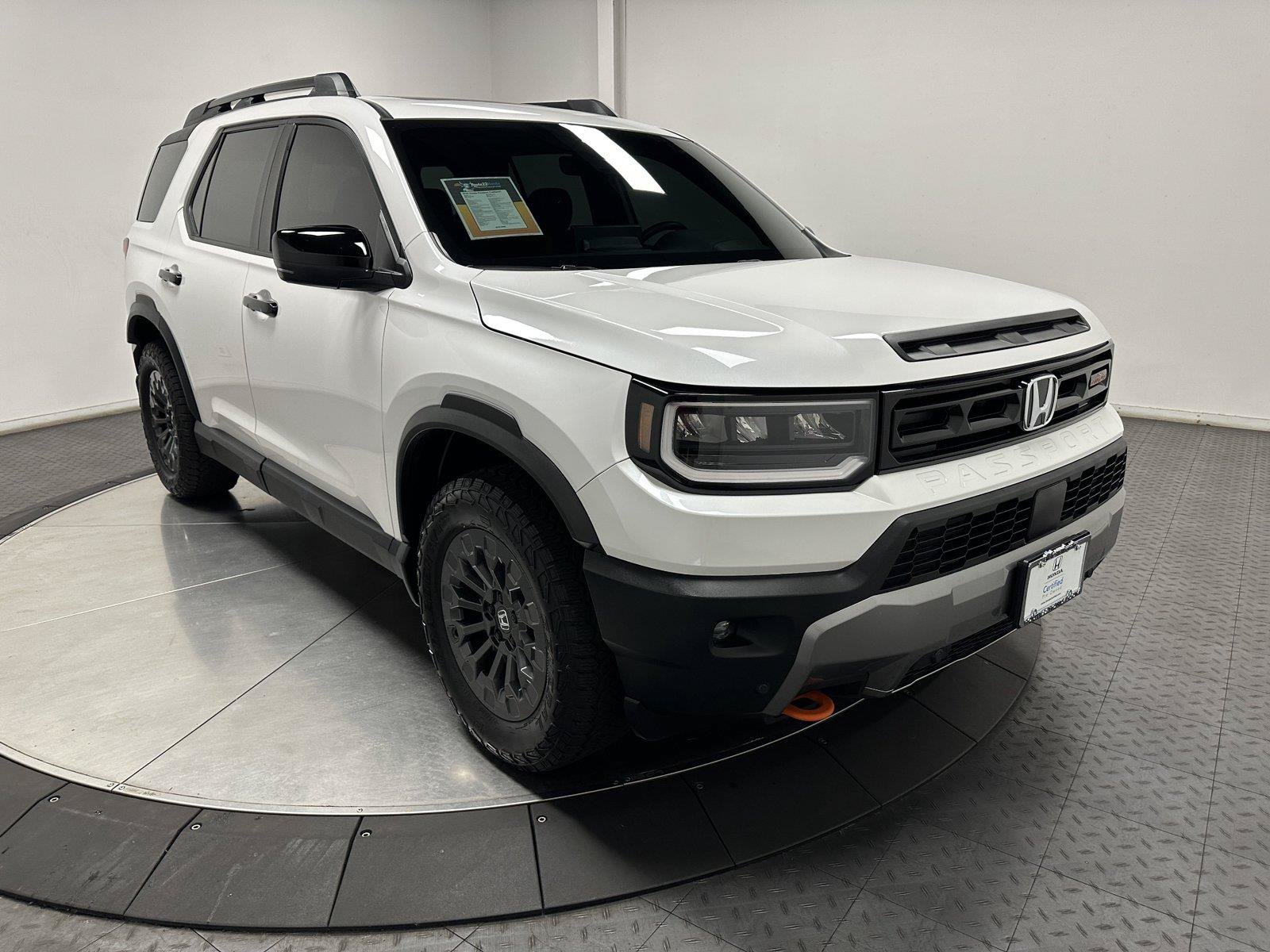 Certified 2026 Honda Passport TrailSport image 2