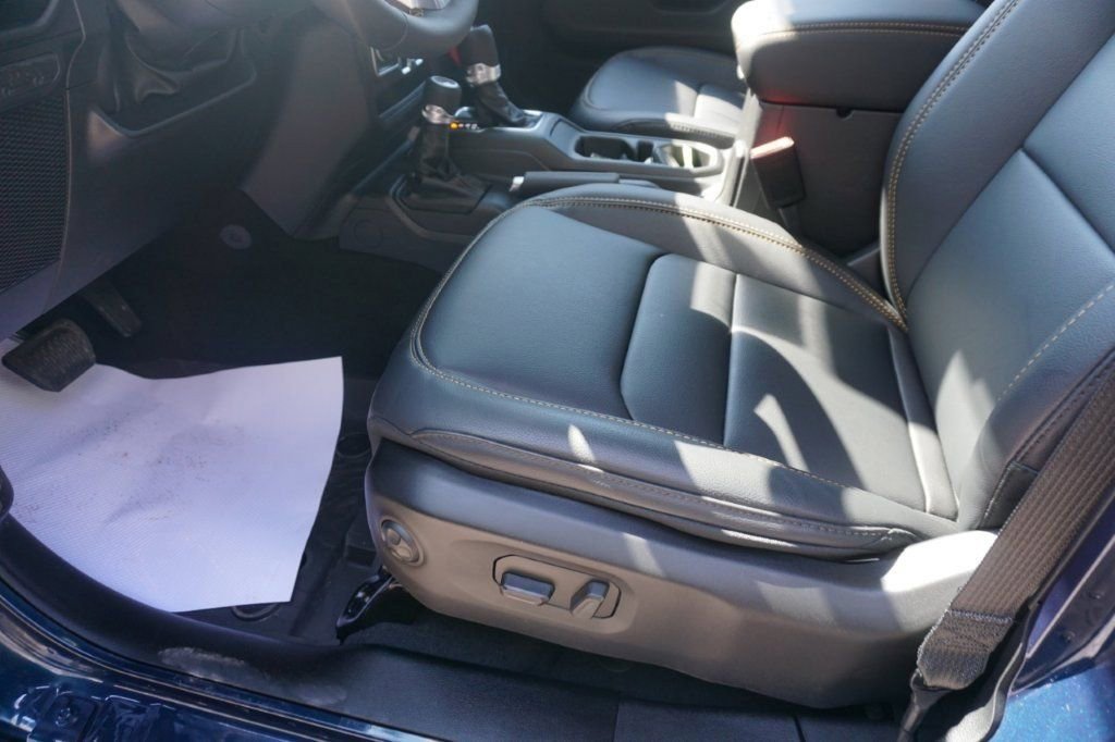 New 2025 Jeep Wrangler Unlimited Sahara image 13