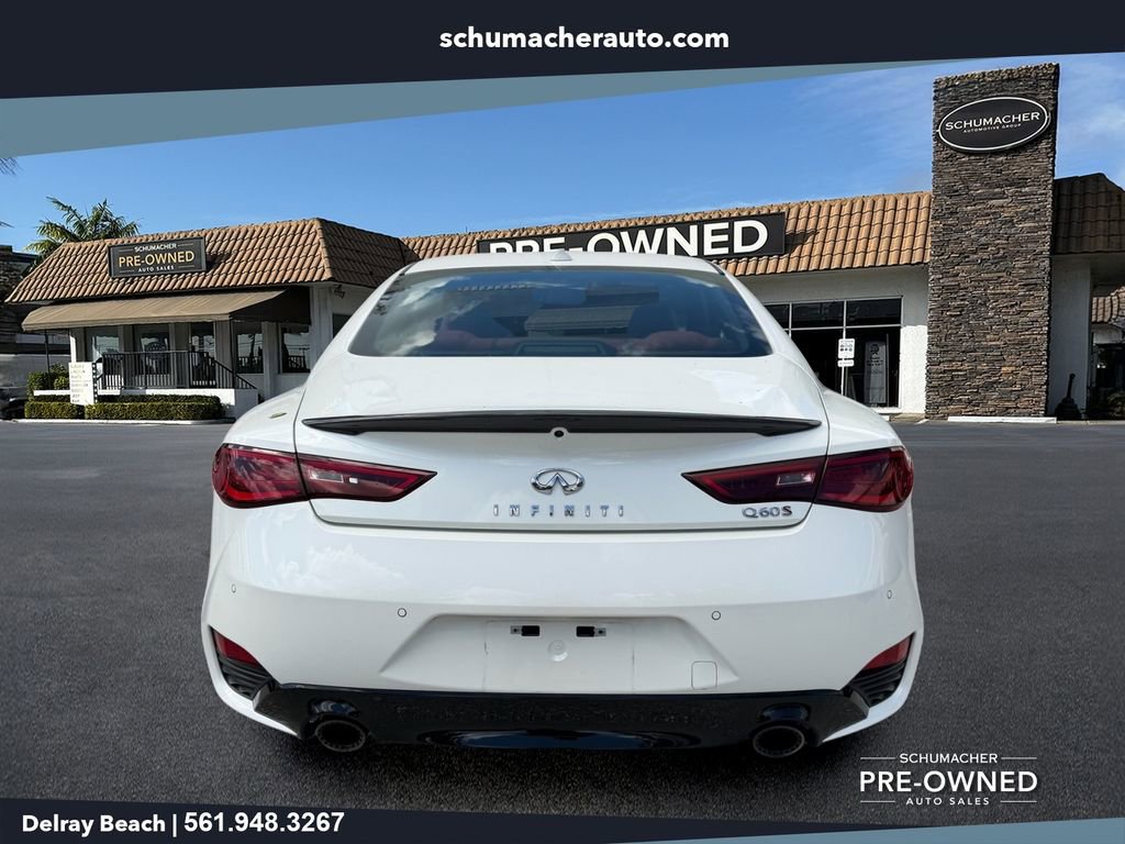 Used 2021 INFINITI Q60 Red Sport 400 w/ Carbon Fiber Package RWD image 6