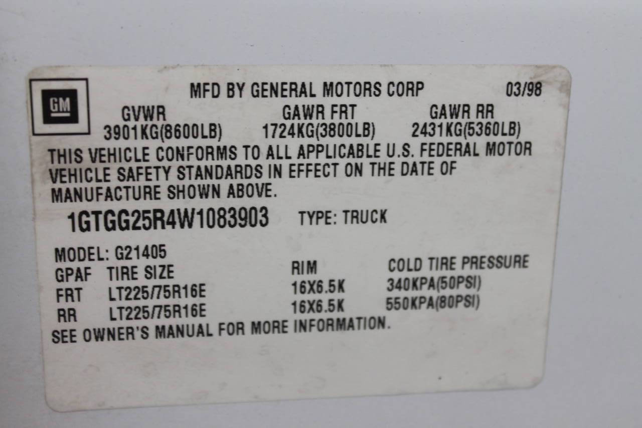 Used 1998 GMC Savana 2500 RWD image 10
