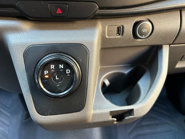 Used 2022 Ford E-Transit 148 High Roof Extended RWD image 27