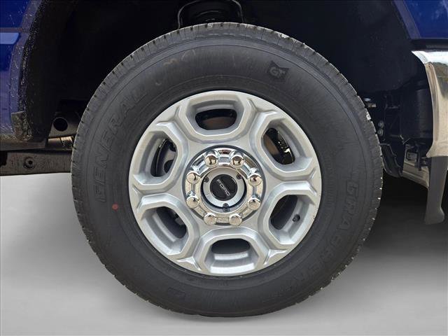 New 2026 Ford F250 XLT w/ XLT Premium Package image 10