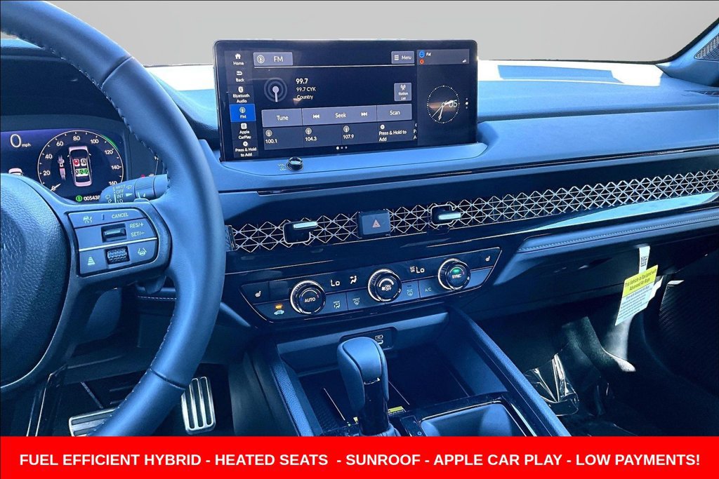 Used 2025 Honda Accord Sport image 9