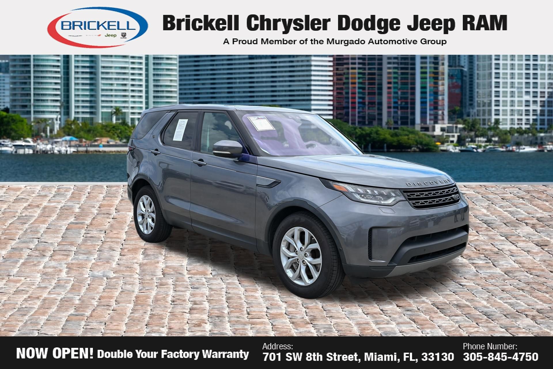 Used 2019 Land Rover Discovery SE AWD/4WD image 3