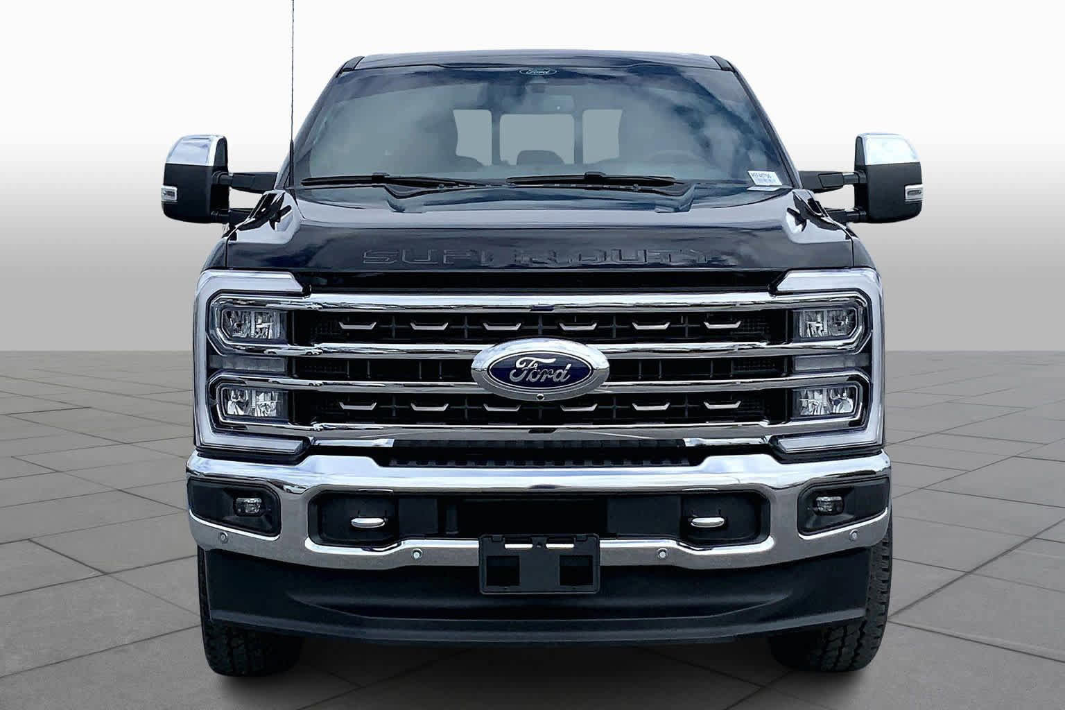 Used 2024 Ford F250 King Ranch w/ Chrome Package image 4