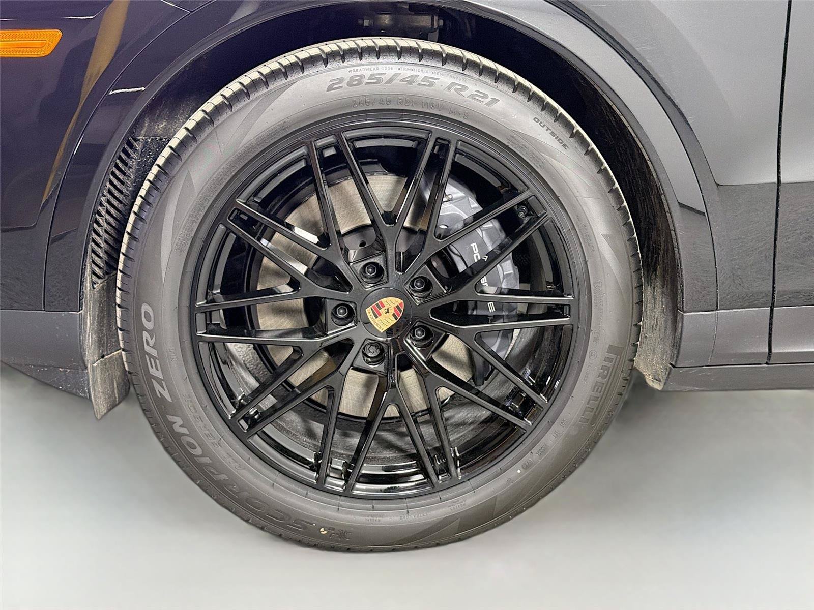Certified 2026 Porsche Cayenne Coupe AWD/4WD image 11