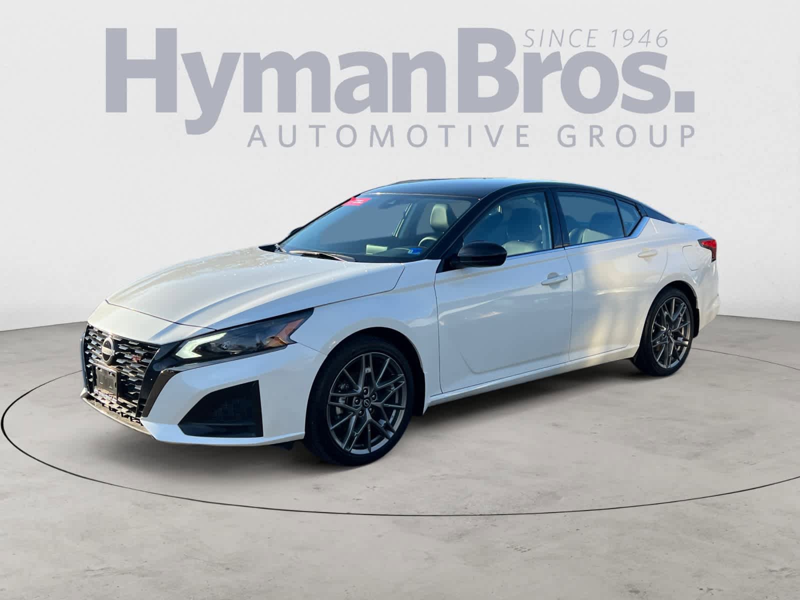 Certified 2025 Nissan Altima 2.5 SR FWD image 8
