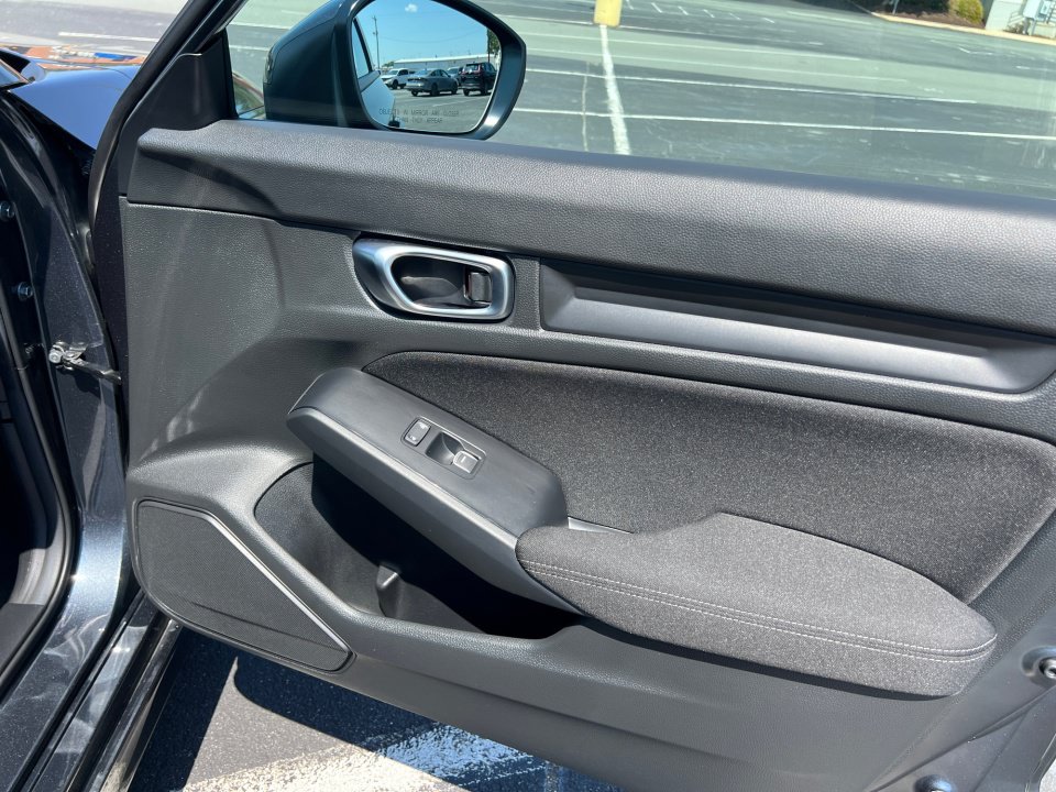 Used 2026 Honda Civic LX image 31