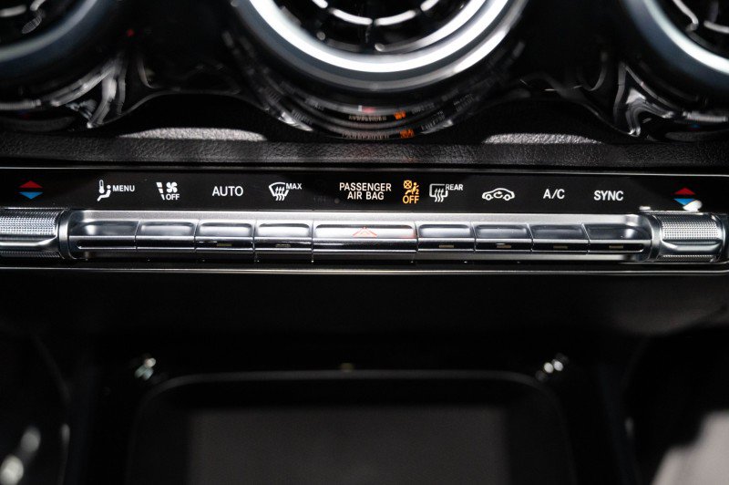 New 2026 Mercedes-Benz GLB 250 image 27