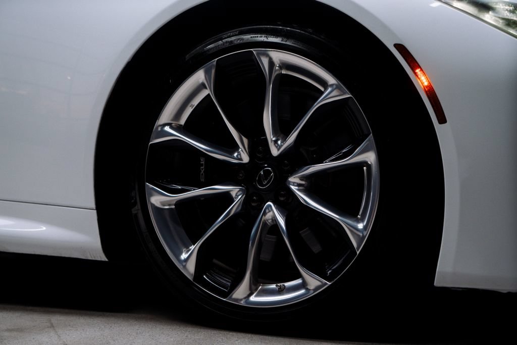 Used 2018 Lexus LC 500 Coupe RWD image 12