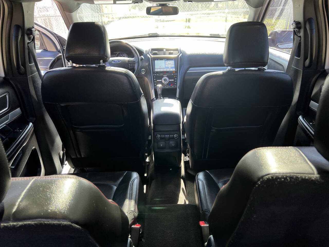 Used 2018 Ford Explorer Sport w/ Equipment Group 401A image 15