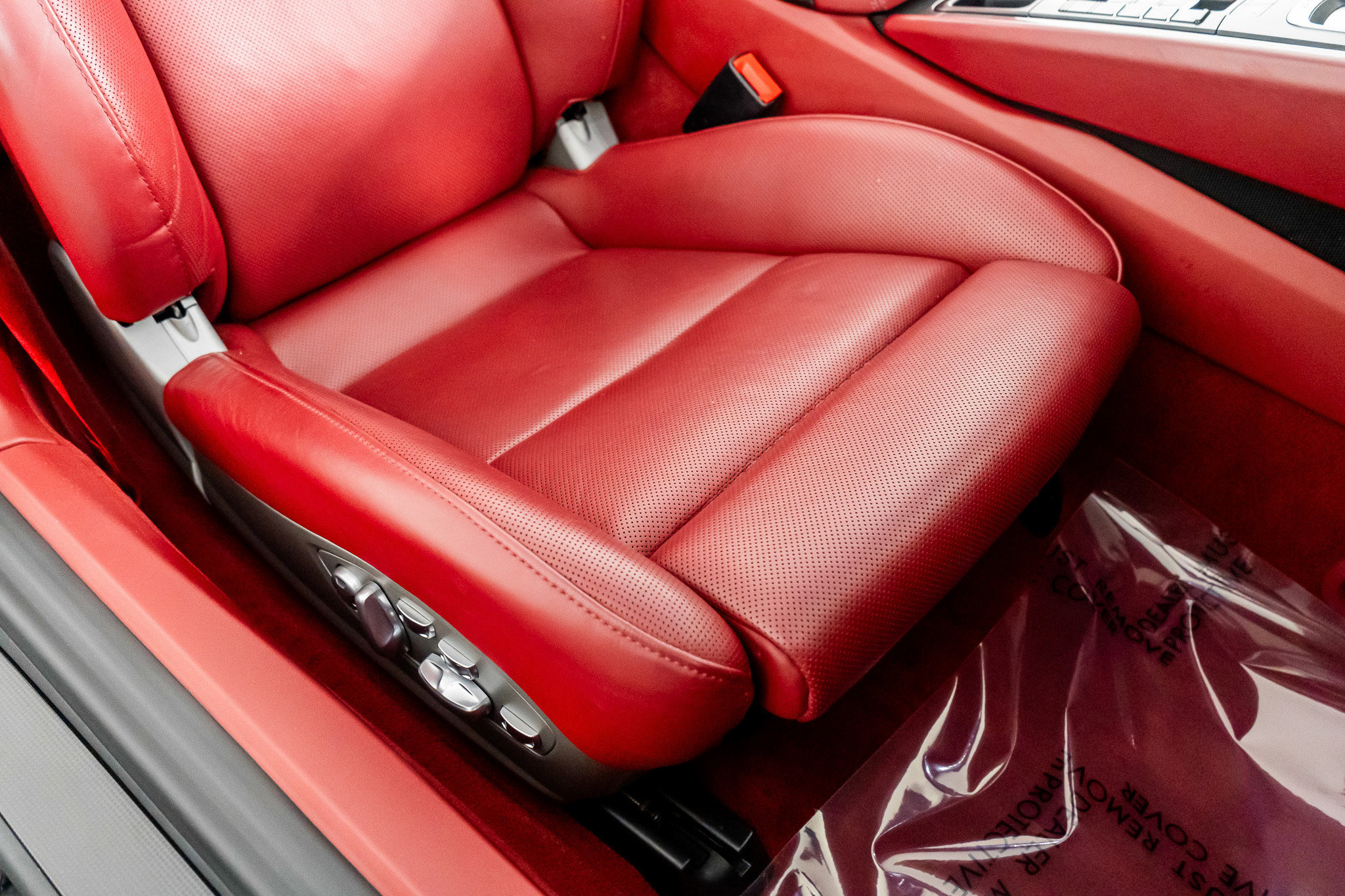 Used 2017 Porsche 911 Turbo S image 26