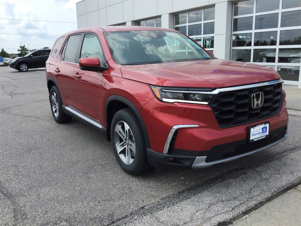 New 2025 Honda Pilot EX-L image 3