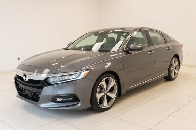 Used 2018 Honda Accord Touring image 6